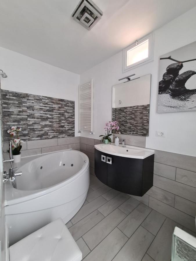 Bed & Breakfast Dimora Felice Ostuni Dış mekan fotoğraf